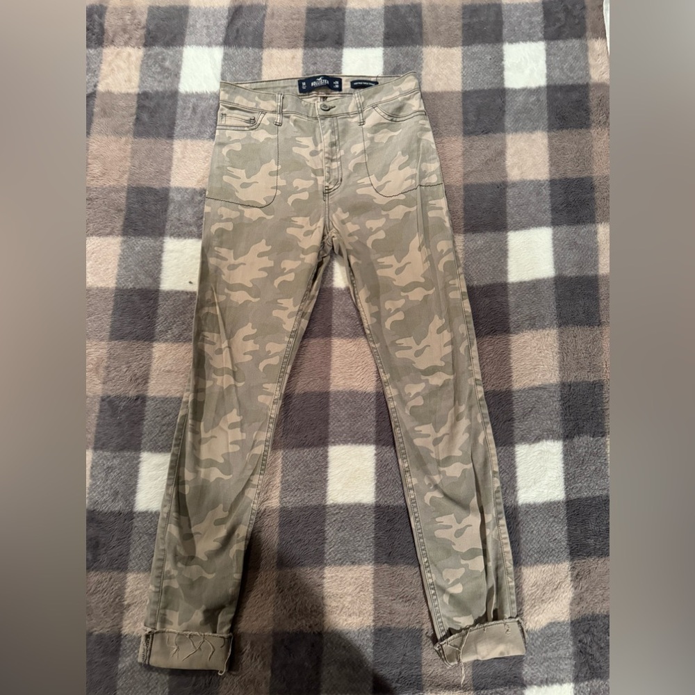 Hollister Camo Skinny Jeans